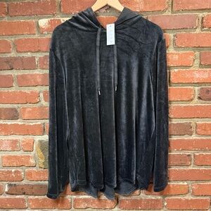 Livi for Lane Bryant Womens Plus Size Velour Hooded Pulllover Size 18/20 Black‎